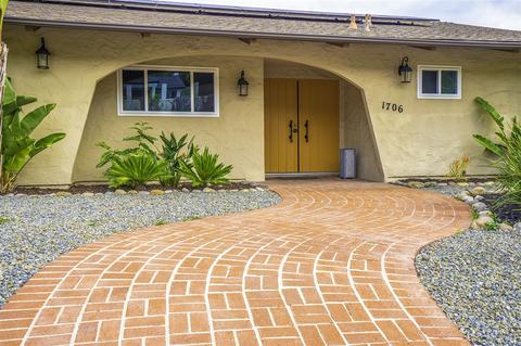 1706 Swallow Dr, El Cajon, CA 92020 photo 1