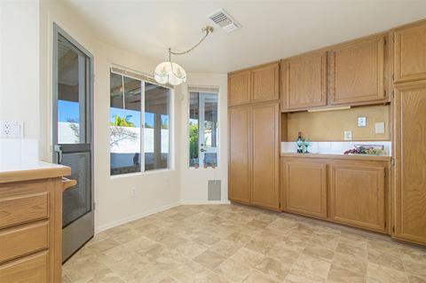 4639 Cordoba Way, Oceanside, CA 92056 photo 11