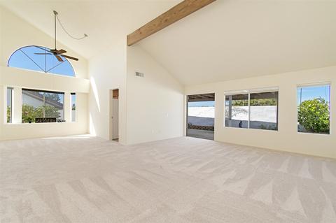 4639 Cordoba Way, Oceanside, CA 92056 photo 5