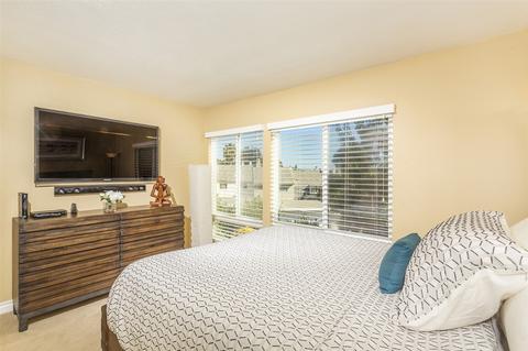 343 Arcaro, Solana Beach, CA 92075 photo 18