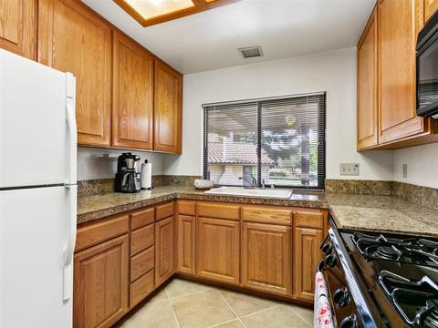 2111 David Dr, Escondido, CA 92026 photo 10
