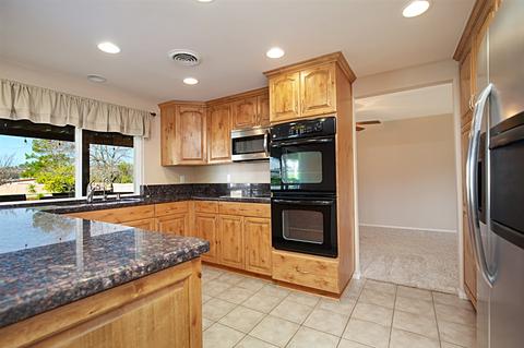 1774 Roble Grande Rd, Alpine, CA 91901 photo 12