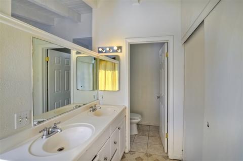 1131 N Sander Ct, Escondido, CA 92026 photo 4