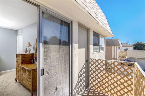 10019 Santana Ranch Ln, Santee, CA 92071 photo 19