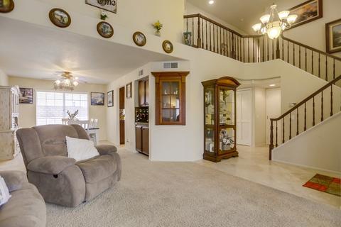 455 Via Cruz, Oceanside, CA 92057 photo 4