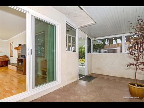 1016 Torole Cl, Vista, CA 92084 photo 5