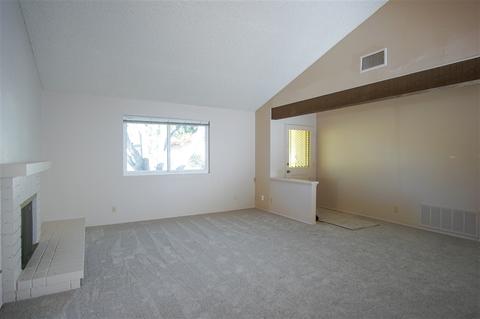 4203 Moonlight Ln, Oceanside, CA 92056 photo 3