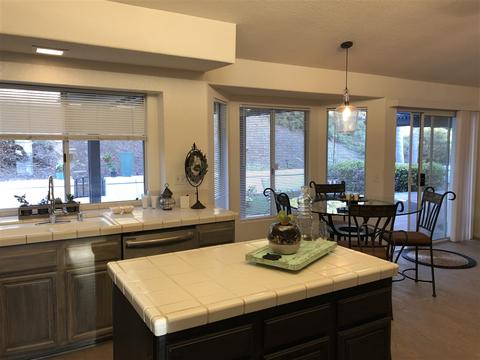 4382 Shasta Pl, Carlsbad, CA 92010 photo 5