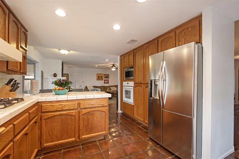 635 Golden Rd, Fallbrook, CA 92028 photo 9
