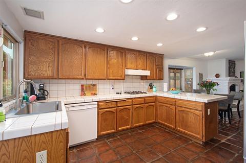 635 Golden Rd, Fallbrook, CA 92028 photo 8