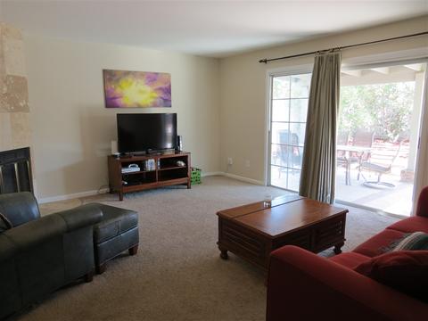 720 Flora Dr, Oceanside, CA 92057 photo 4