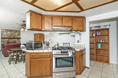 16346 Arena Dr, Ramona, CA 92065 photo 3