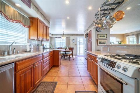 5665 Severin Dr, La Mesa, CA 91942 photo 3