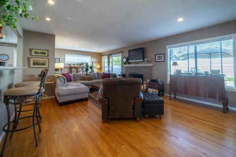 5665 Severin Dr, La Mesa, CA 91942 photo 10