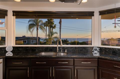 5701 Skylark Pl, La Jolla, CA 92037 photo 10