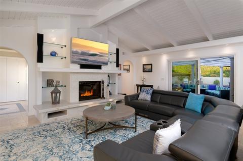 5701 Skylark Pl, La Jolla, CA 92037 photo 4