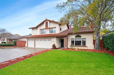 12750 Triumph Dr, Poway, CA 92064 photo 1