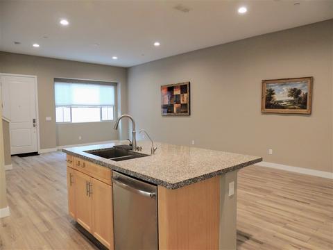 7516 Eagle Dr, Santee, CA 92071 photo 4