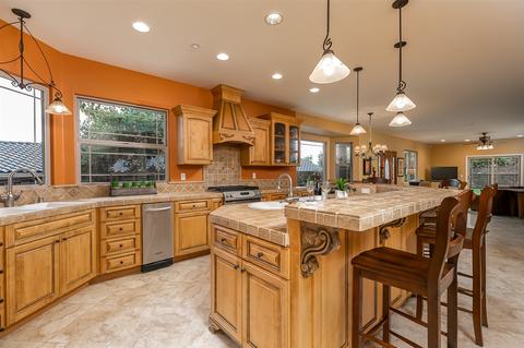 9148 Pinzolo Pt, Lakeside, CA 92040 photo 10