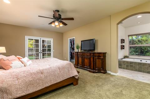 9148 Pinzolo Pt, Lakeside, CA 92040 photo 18