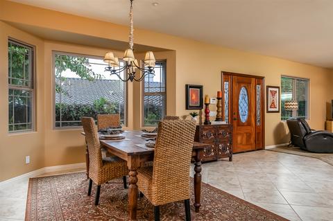 9148 Pinzolo Pt, Lakeside, CA 92040 photo 5