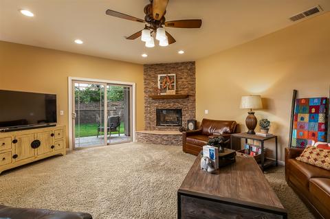 9148 Pinzolo Pt, Lakeside, CA 92040 photo 12