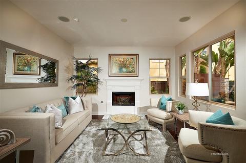 6925 Corte Langosta, Carlsbad, CA 92009 photo 2