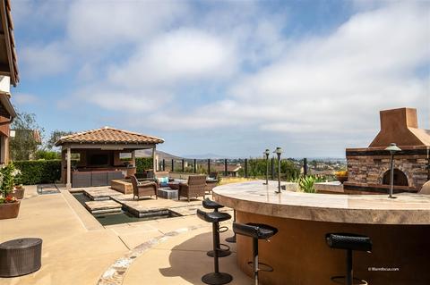 6925 Corte Langosta, Carlsbad, CA 92009 photo 21