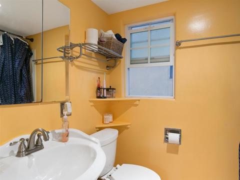 848 Raintree Pl, Vista, CA 92084 photo 17