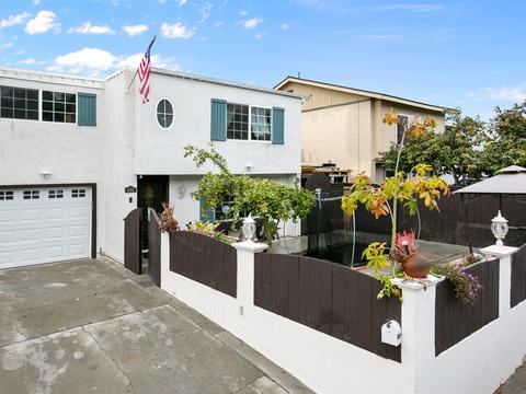 848 Raintree Pl, Vista, CA 92084 photo 2