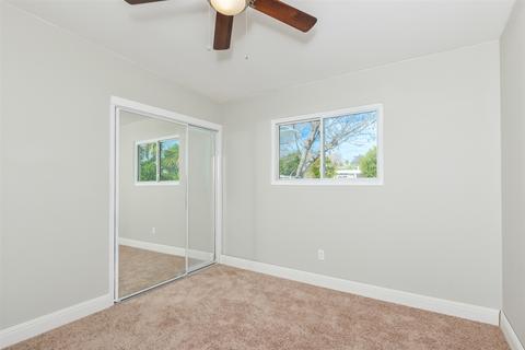 1354 Bluegrass Rd, Vista, CA 92083 photo 14