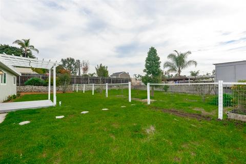 1354 Bluegrass Rd, Vista, CA 92083 photo 16