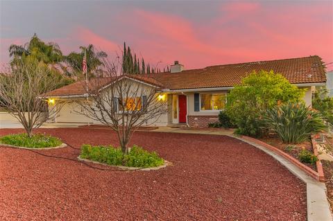 3455 Royal Rd, Vista, CA 92084 photo 1