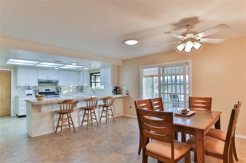 3455 Royal Rd, Vista, CA 92084 photo 5