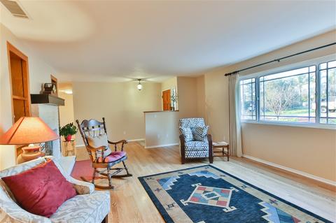 3455 Royal Rd, Vista, CA 92084 photo 3