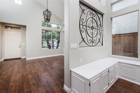 7738 Corte Marin, Carlsbad, CA 92009 photo 3