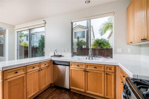 7738 Corte Marin, Carlsbad, CA 92009 photo 10