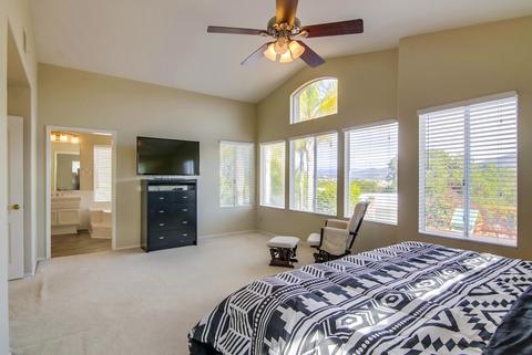 2491 Golfcrest Loop, Chula Vista, CA 91915 photo 15