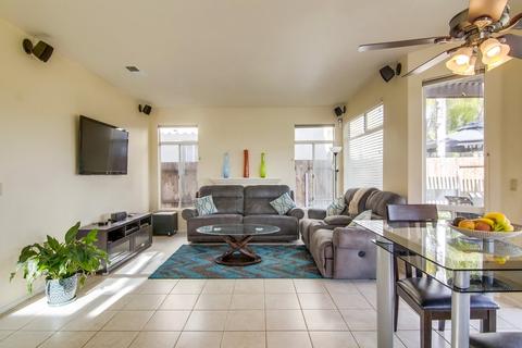2491 Golfcrest Loop, Chula Vista, CA 91915 photo 10