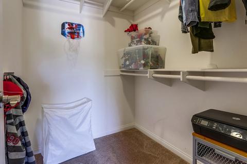 10109 Toledo Rd, Spring Valley, CA 91977 photo 19