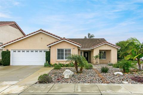 3945 Cadena Dr, Oceanside, CA 92058 photo 2