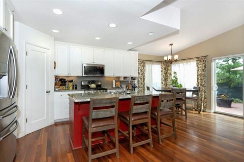 8257 Water View Ct, Spring Valley, CA 91977 photo 4