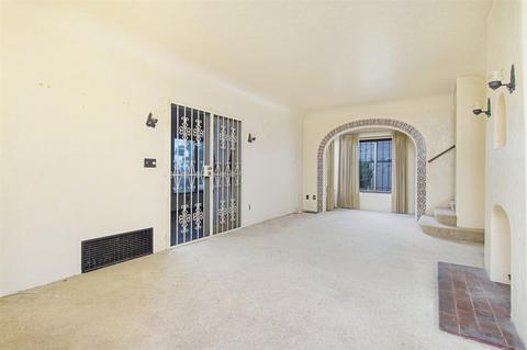 435 E St, Chula Vista, CA 91910 photo 6