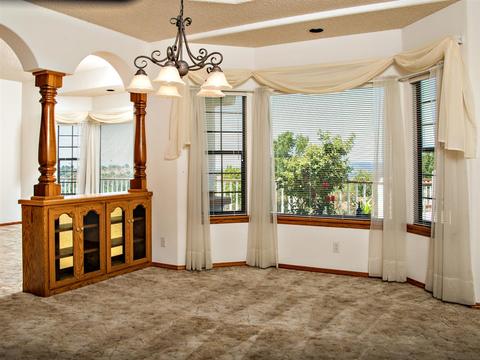 624 Hillcrest Ln, Fallbrook, CA 92028 photo 8