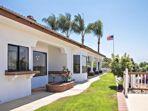 624 Hillcrest Ln, Fallbrook, CA 92028 photo 19