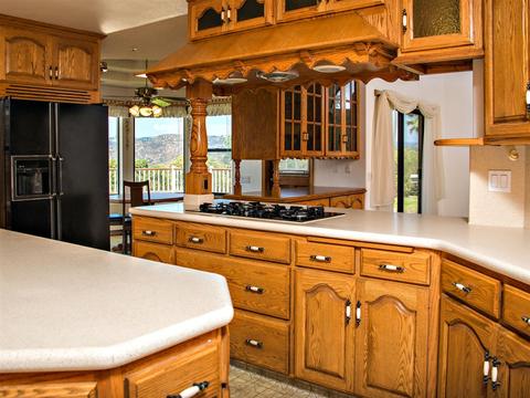 624 Hillcrest Ln, Fallbrook, CA 92028 photo 10