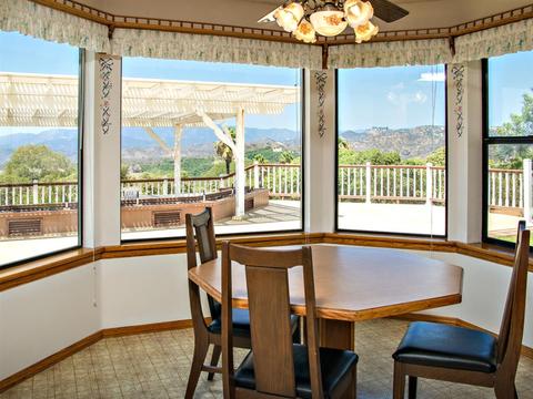 624 Hillcrest Ln, Fallbrook, CA 92028 photo 11