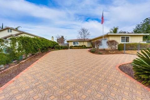309 Markell Ln, Fallbrook, CA 92028 photo 1