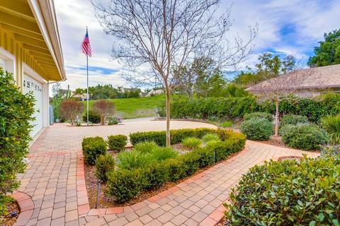 309 Markell Ln, Fallbrook, CA 92028 photo 3