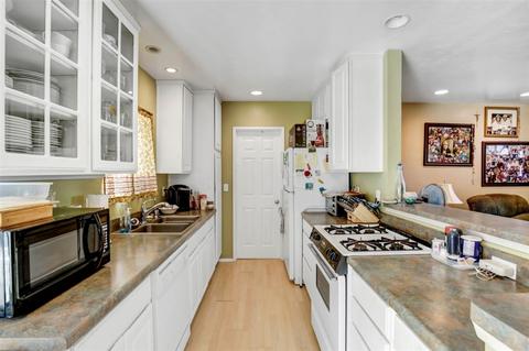 140 Trellis Ln, Escondido, CA 92026 photo 15